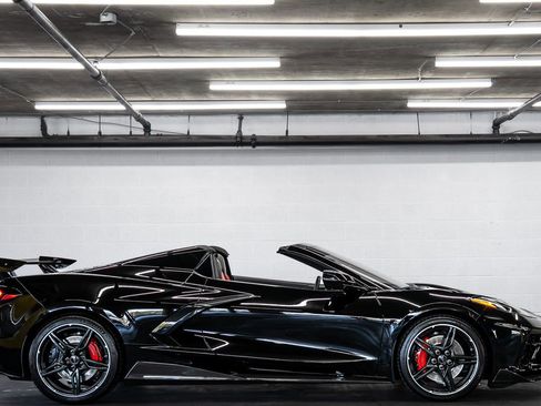 Used 2020 Chevrolet Corvette Stingray 3LT *Z51 PERFORMANCE w/ 3LT Preferred Equipment Group image 7