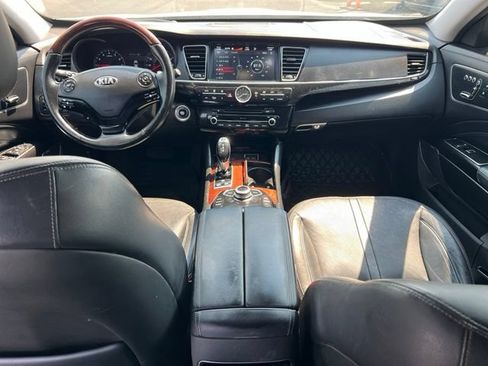 Used 2016 Kia K900 Luxury RWD image 12