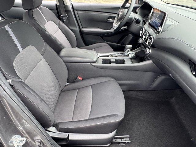 Used 2024 Nissan Sentra SV FWD image 7