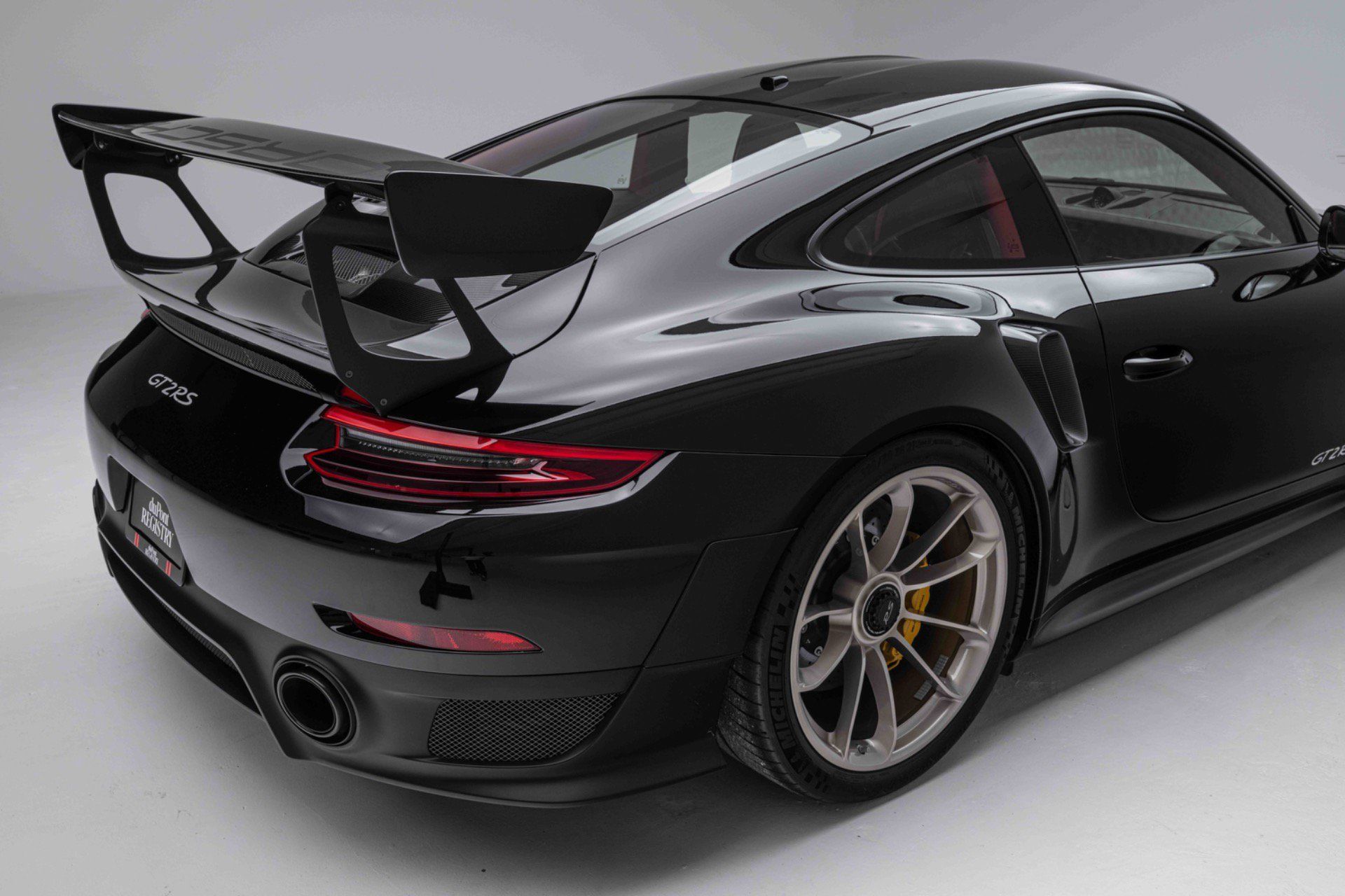 Used 2018 Porsche 911 GT2 RS RWD image 57