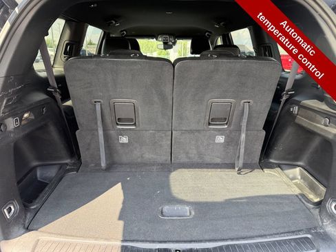 Used 2024 Jeep Grand Cherokee L Limited AWD/4WD image 38