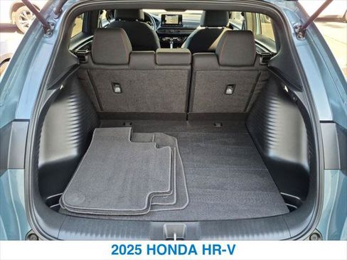 Certified 2025 Honda HR-V Sport image 23