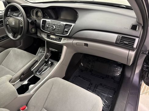 Used 2013 Honda Accord LX image 21