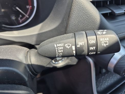 Certified 2025 Toyota RAV4 XLE AWD/4WD image 33