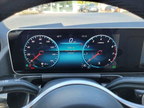 Used 2021 Mercedes-Benz GLA 250 4MATIC image 31