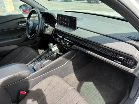 Certified 2023 Honda Accord Sport image 31