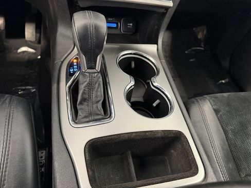 Used 2017 Jeep Grand Cherokee Altitude image 13