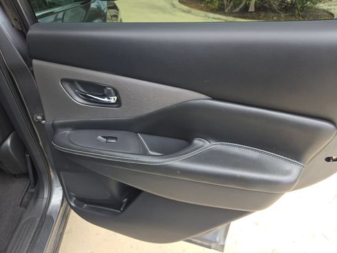 Used 2020 Nissan Murano SV FWD image 26