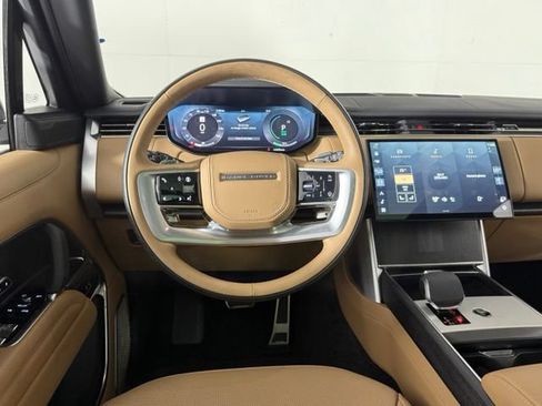 Used 2025 Land Rover Range Rover Autobiography AWD/4WD image 27