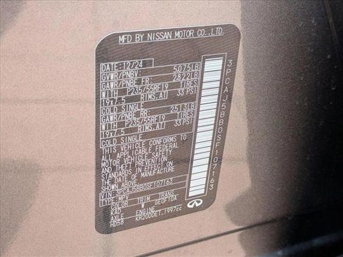 New 2025 INFINITI QX50 Luxe image 17