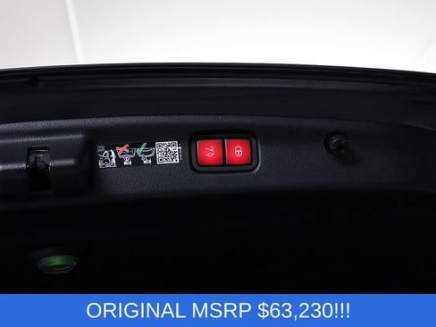 Certified 2026 Mercedes-Benz C 300 4MATIC Sedan image 30