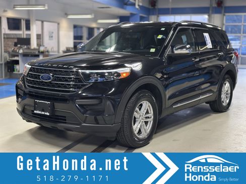 Used 2020 Ford Explorer XLT w/ Comfort Package image 1