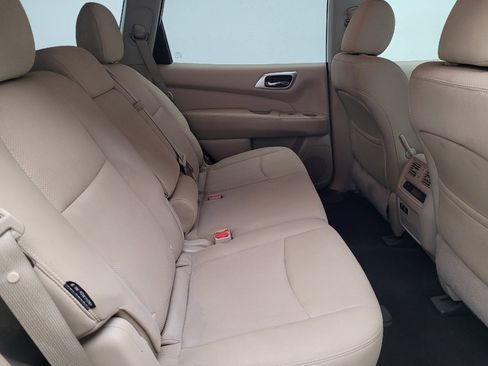 Used 2019 Nissan Pathfinder SV w/ Cargo Package image 19