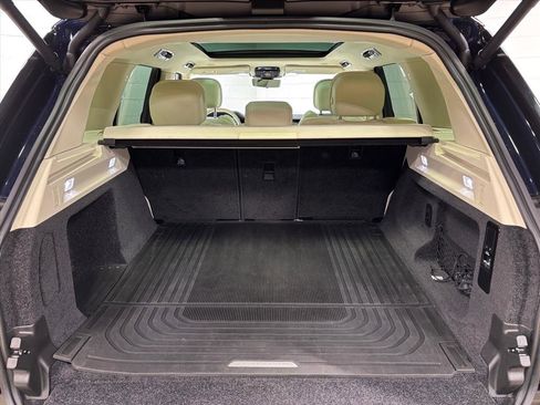 Used 2023 Land Rover Range Rover SE image 43