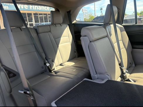 Used 2019 Honda Pilot EX-L image 6