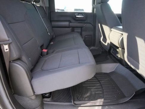 Used 2023 Chevrolet Silverado 2500 Custom w/ Custom Value Package image 15