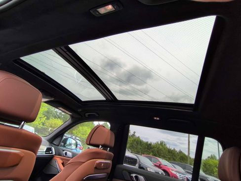 New 2027 BMW X7 xDrive40i w/ Executive Package AWD/4WD image 23