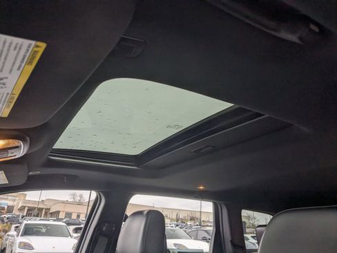 Used 2019 Jeep Grand Cherokee Altitude image 16