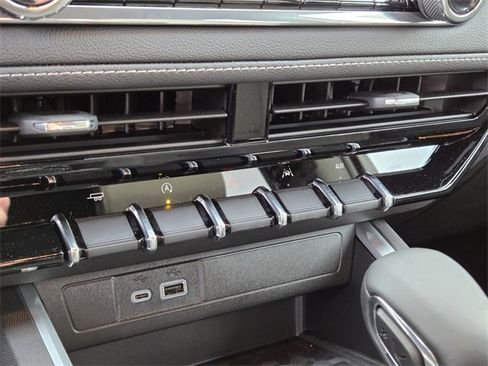 New 2026 Chevrolet Colorado LT w/ Advanced Trailering Package image 13