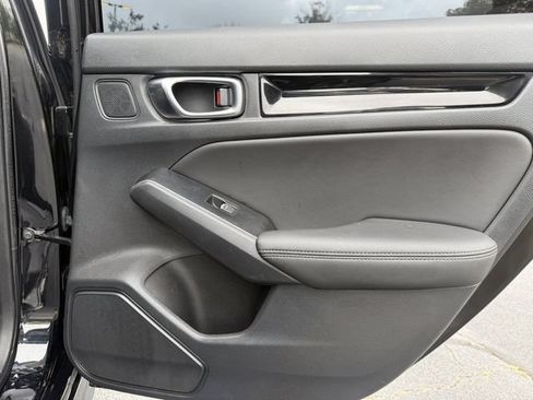 Used 2022 Honda Civic Touring image 31
