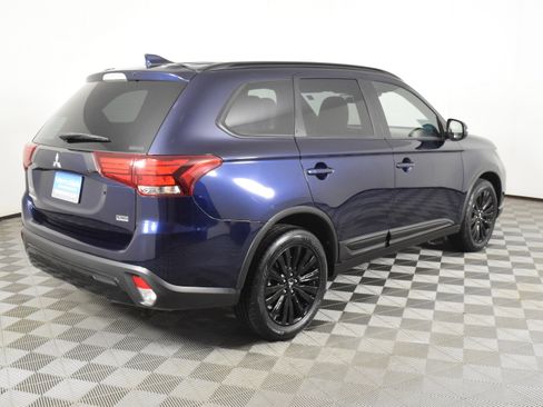 Used 2020 Mitsubishi Outlander LE image 6