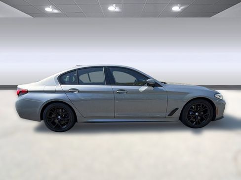 Used 2023 BMW 530i xDrive w/ M Sport Package AWD/4WD image 8