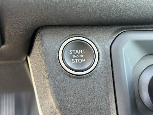 Used 2020 Land Rover Defender 110 HSE AWD/4WD image 16
