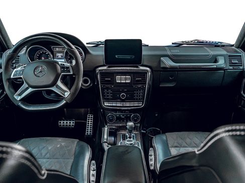 Used 2017 Mercedes-Benz G 550 Squared image 38