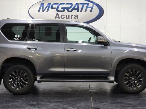 Used 2021 Lexus GX 460 Premium image 2