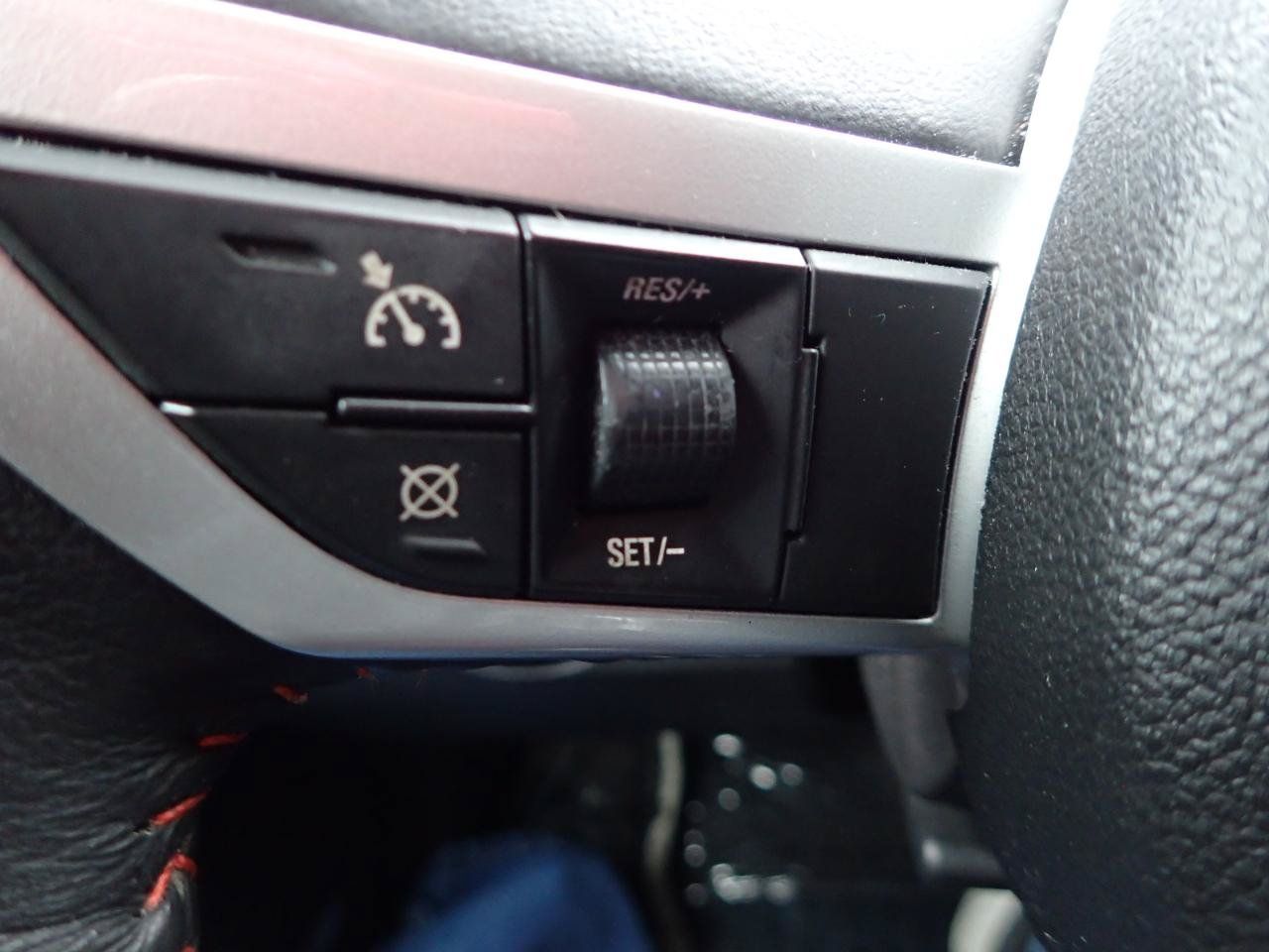 Used 2010 Chevrolet Camaro LT w/ Interior Accent Trim Package RWD image 15