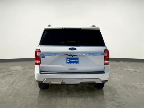 Used 2020 Ford Expedition XLT image 6