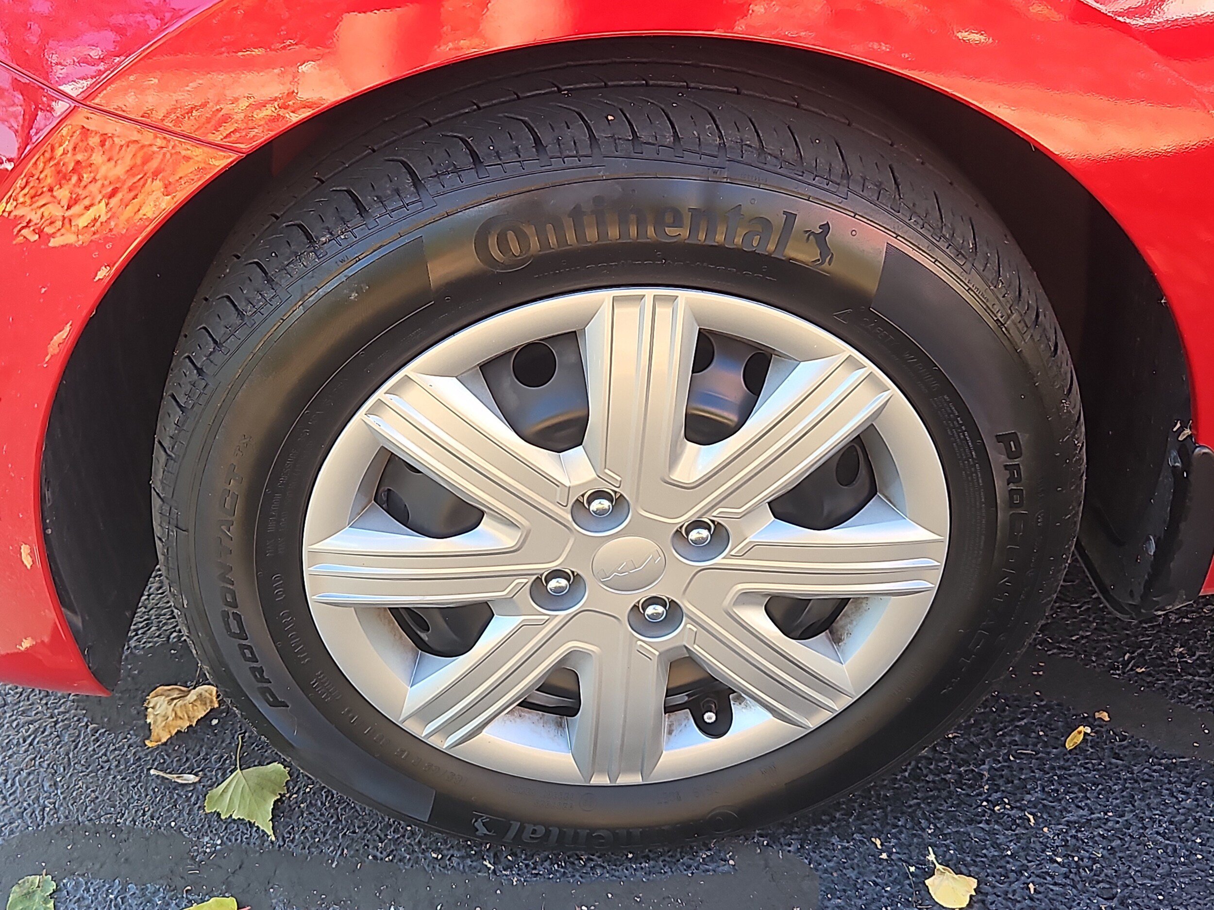 Used 2023 Kia Rio S FWD image 4