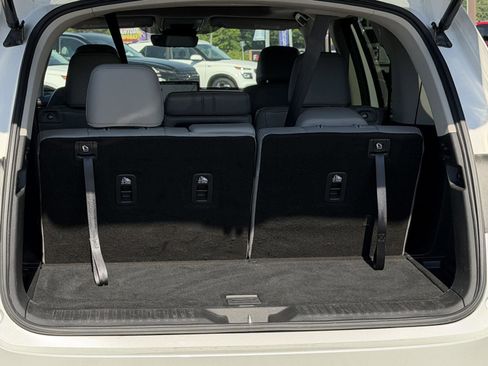 Used 2023 Honda Pilot Touring image 27