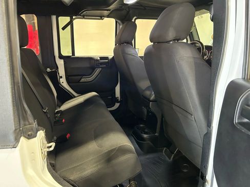 Used 2016 Jeep Wrangler Unlimited Sport w/ Quick Order Package 24S image 13
