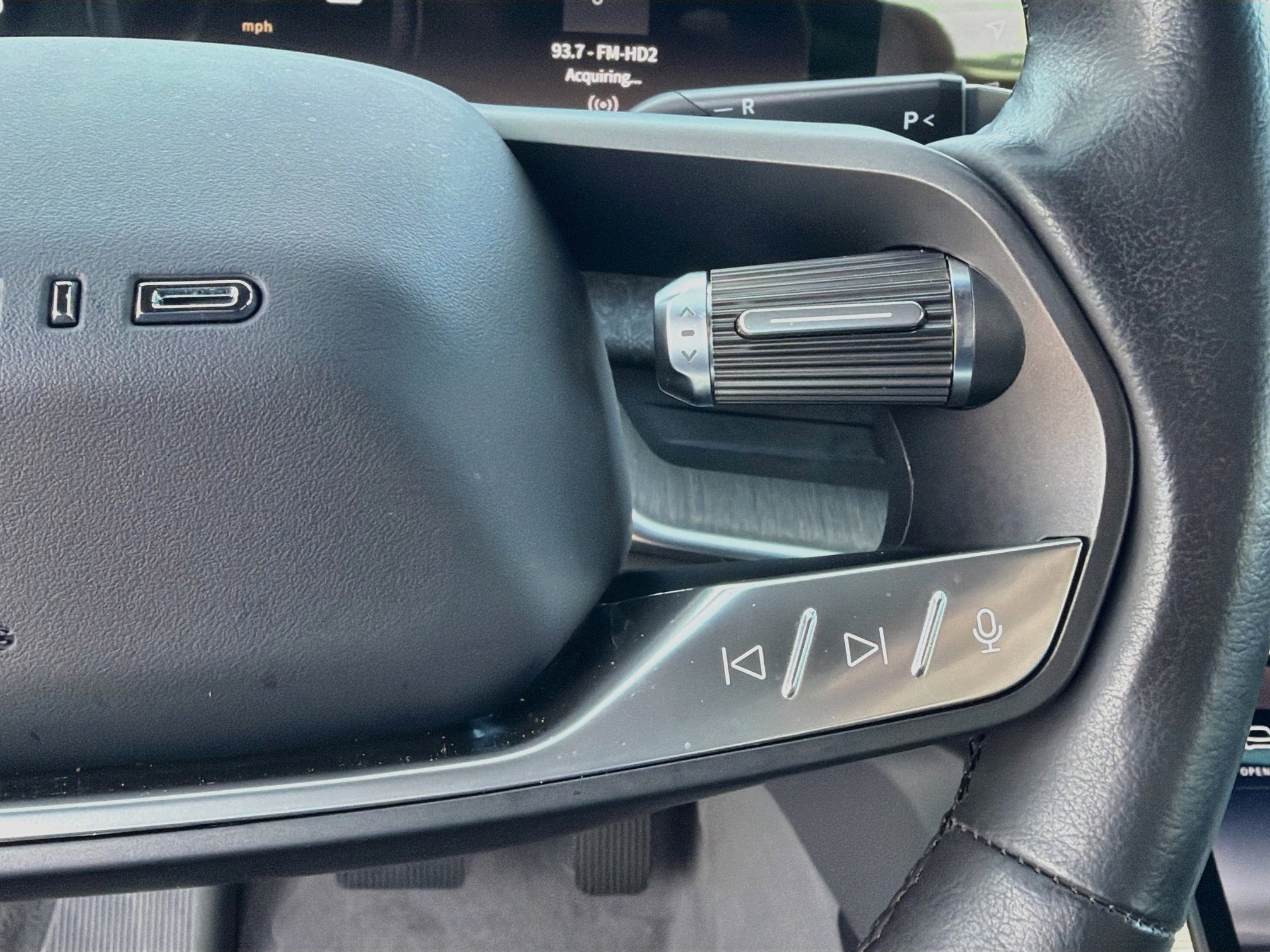 Used 2024 Lucid Air Touring AWD/4WD image 36