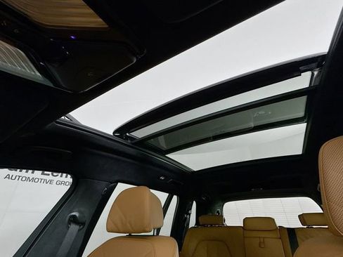 Used 2023 BMW X7 xDrive40i w/ M Sport Package image 23