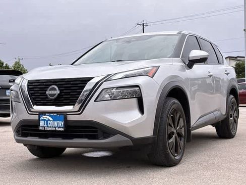Used 2023 Nissan Rogue SV FWD image 11