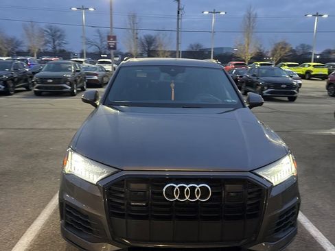 Used 2020 Audi Q7 3.0T Prestige w/ Prestige Package image 2