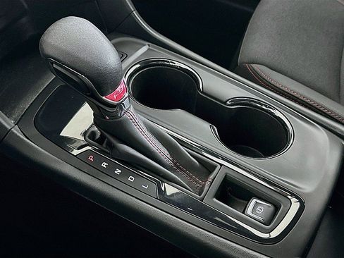 Used 2022 Chevrolet Equinox RS FWD image 17