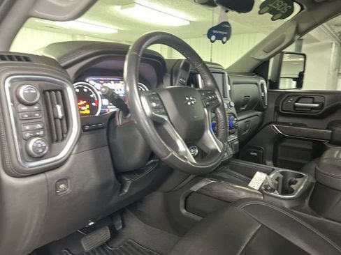 Certified 2021 Chevrolet Silverado 2500 LTZ w/ LTZ Plus Package image 10