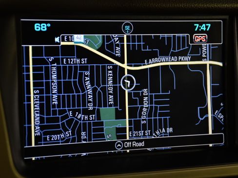 Used 2018 GMC Yukon Denali w/ Open Road Package AWD/4WD image 28