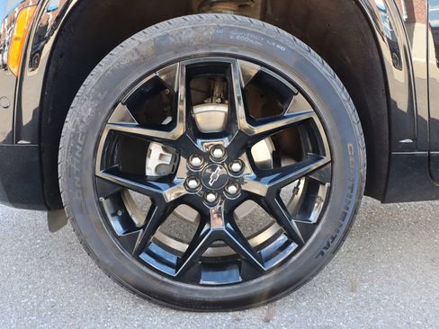 Used 2024 Chevrolet Traverse RS w/ LPO, Floor Liner Package image 33