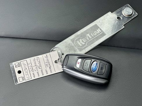 Used 2025 Subaru Forester Sport image 26