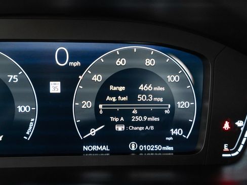 Used 2025 Honda Civic Sport Touring image 48