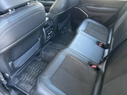 Used 2023 Jeep Grand Cherokee Trailhawk w/ Advanced Protech Group II AWD/4WD image 14