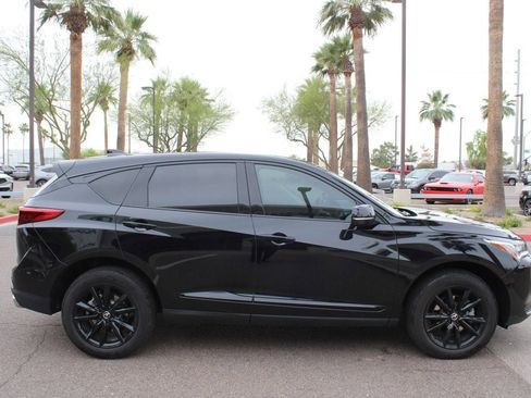 Used 2025 Acura RDX SH-AWD image 6