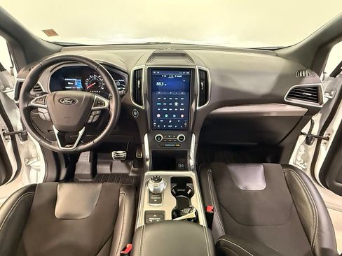 Certified 2024 Ford Edge ST w/ Equipment Group 401A AWD/4WD image 21