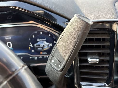 Used 2024 Chevrolet Silverado 1500 LT Trail Boss w/ Protection Package image 19