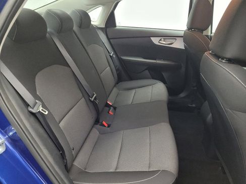 Used 2024 Kia Forte LXS w/ LXS Technology Package image 19