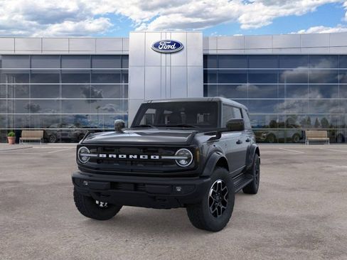 New 2026 Ford Bronco Outer Banks AWD/4WD image 2